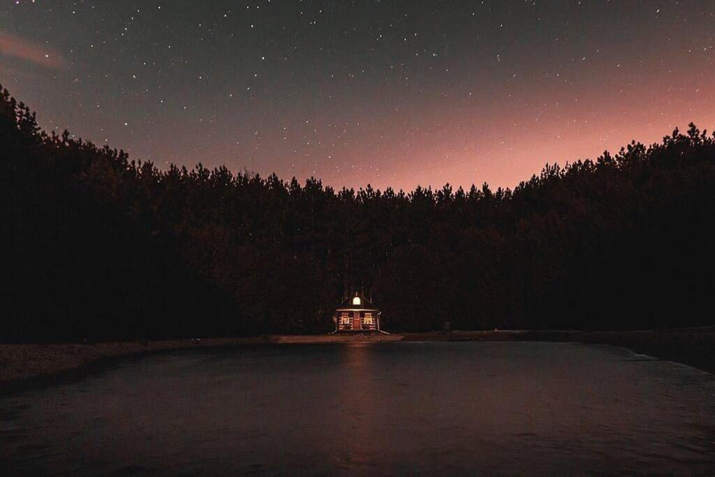 A Rustic Cabin In The Woods أورنجفيل المظهر الخارجي الصورة